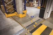Varningstejp för golv Durable röd/vit 50x30x0,7 mm 1 st / förpackning