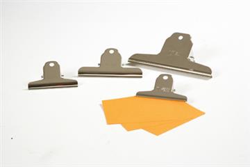 Pappersklämma stål 145mm