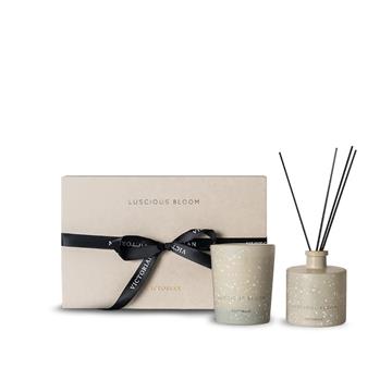 Present box Victorian Luscious Bloom Candle/diffuser