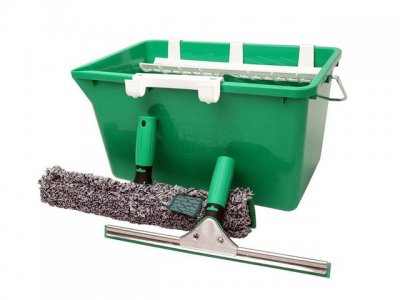 Fönsterputsset UNGER  grön